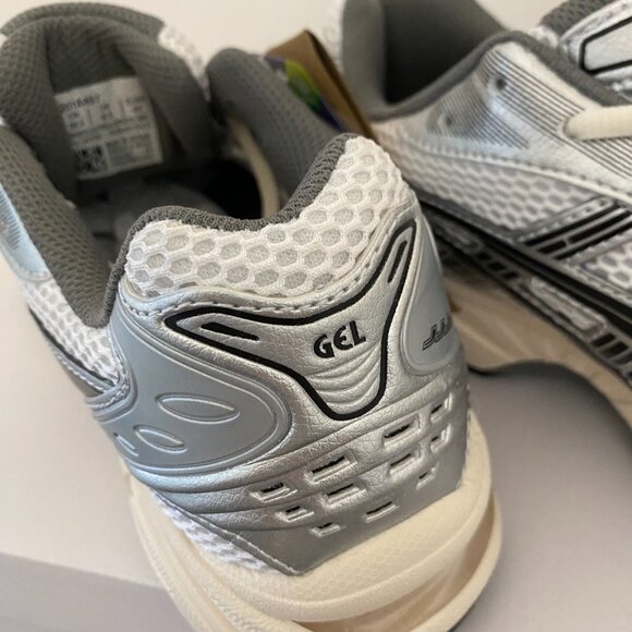 ASICS Gel-Kayano 14 Silver Cream Black Mens 9.5